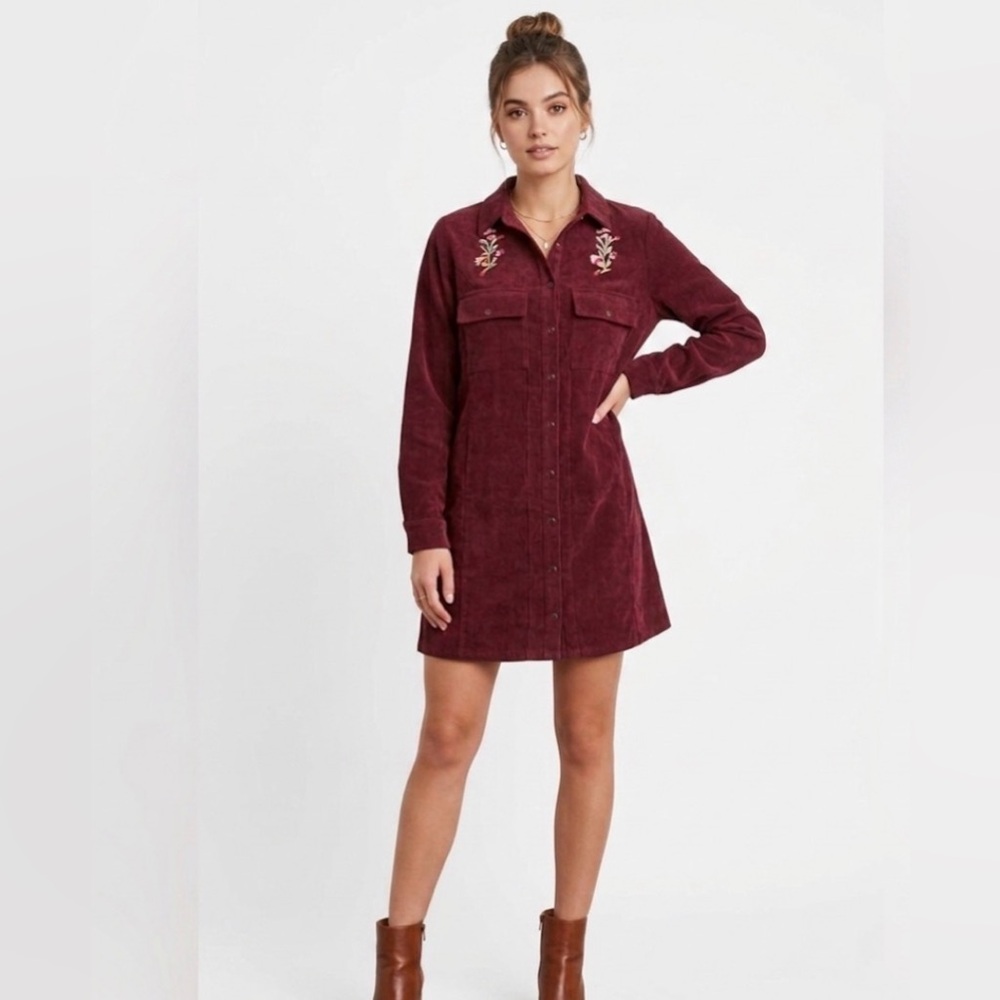 Native Youth Burgundy Corduroy Shirt Dress w/ Embroidered Embellishment-MED-
EUC